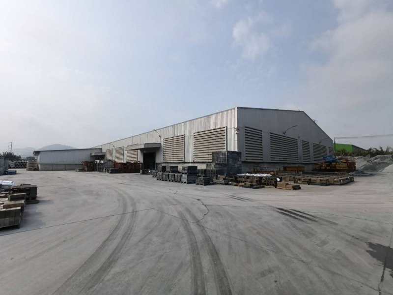 ผลิตและจำหน่ายอิฐบล็อก